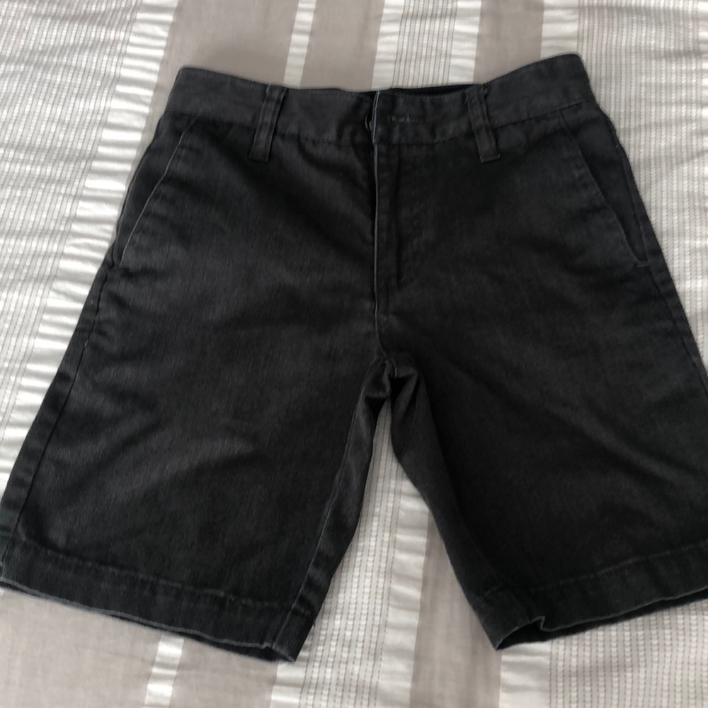 Volcom boys shorts